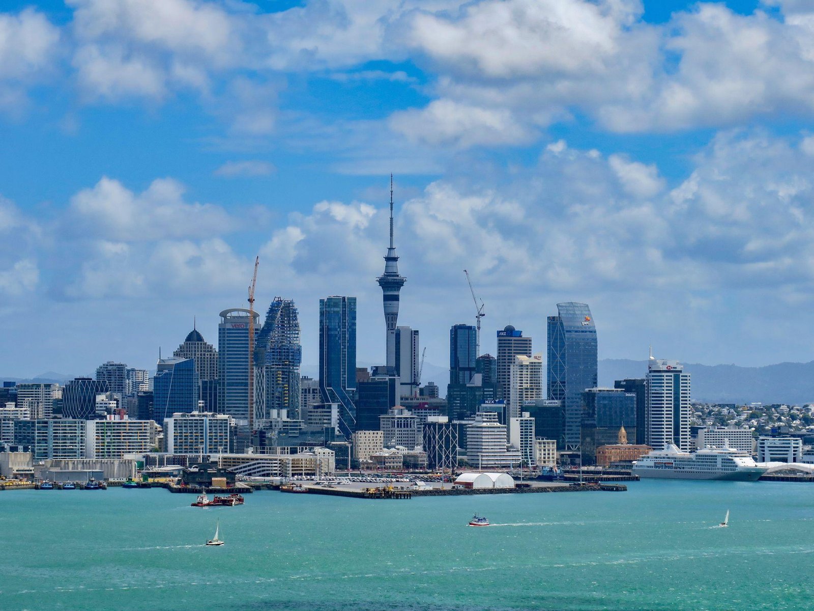 Majestic New Zealand Odyssey